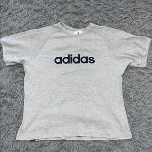 Adidas Grey short sleeve sweatshirt size XL